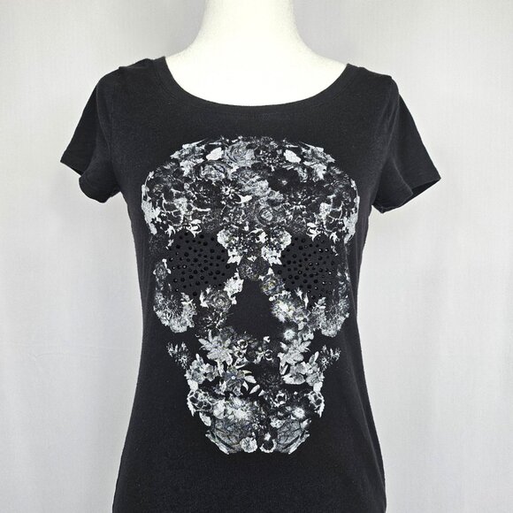 Express Tops - EXPRESS Skull T-Shirt with Sparkly Beaded Eyes, Halloween, Size S/P